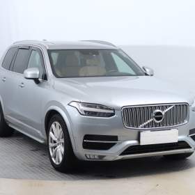 Volvo XC90 D5 AWD / 19612476