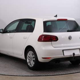 Foto inzerátu Volkswagen Golf 2.0 TDI