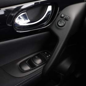 Foto inzerátu Nissan Qashqai 1.2 DIG-T