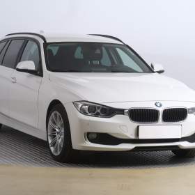 BMW Řada 3 318 d / 19613656