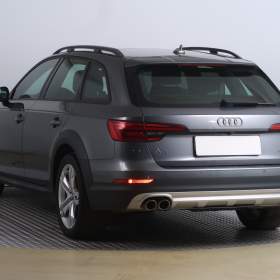 Foto inzerátu Audi A4 Allroad 3.0 TDI