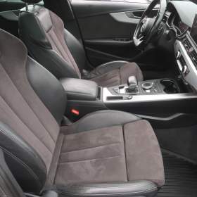 Foto inzerátu Audi A4 Allroad 3.0 TDI