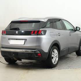 Foto inzerátu Peugeot 3008 1.5 BlueHDi