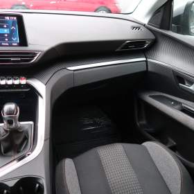 Foto inzerátu Peugeot 3008 1.5 BlueHDi