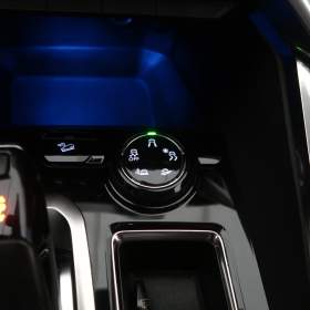 Foto inzerátu Peugeot 5008 PureTech 130