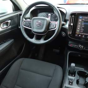 Foto inzerátu Volvo XC40 T3