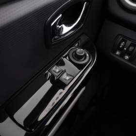 Foto inzerátu Renault Clio 1.2 16V