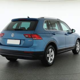 Foto inzerátu Volkswagen Tiguan 2.0 TDI