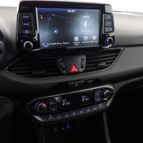 Foto inzerátu Hyundai i30 Fastback 1.0 T-GDI