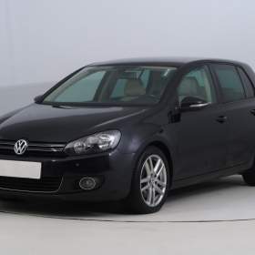 Foto inzerátu Volkswagen Golf 2.0 TDI
