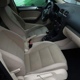 Foto inzerátu Volkswagen Golf 2.0 TDI