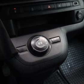 Foto inzerátu Citroën SpaceTourer 2.0 BlueHDi