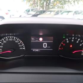 Foto inzerátu Peugeot 2008 1.2 PureTech