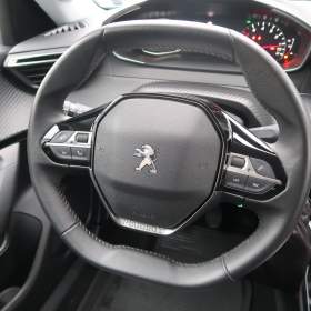 Foto inzerátu Peugeot 2008 1.2 PureTech
