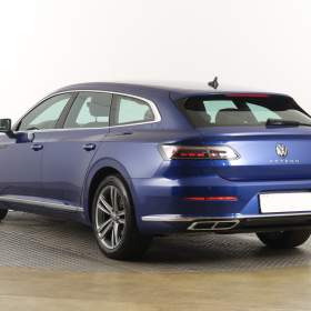 Foto inzerátu Volkswagen Arteon 2.0 TDI