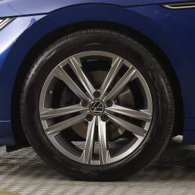 Foto inzerátu Volkswagen Arteon 2.0 TDI