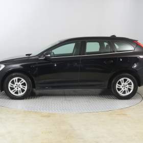 Foto inzerátu Volvo XC60 D4