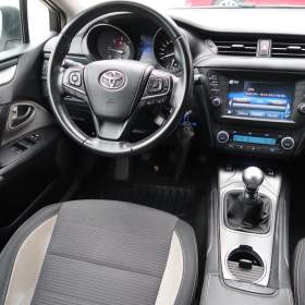 Foto inzerátu Toyota Avensis 2.0 D-4D