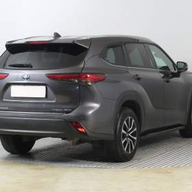 Foto inzerátu Toyota Highlander 2.5 Hybrid