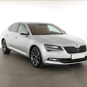 Foto inzerátu Škoda Superb 2.0 TDI