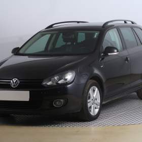 Foto inzerátu Volkswagen Golf 2.0 TDI