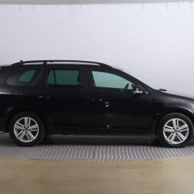 Foto inzerátu Volkswagen Golf 2.0 TDI