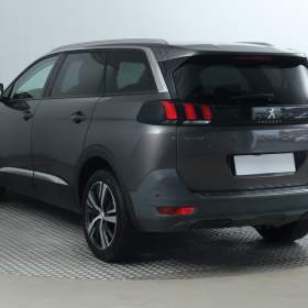 Foto inzerátu Peugeot 5008 1.6 HDi