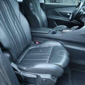 Foto inzerátu Peugeot 5008 1.6 HDi