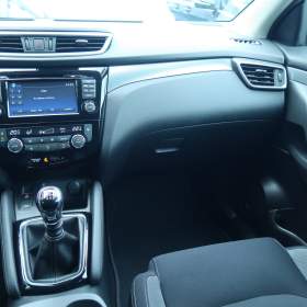 Foto inzerátu Nissan Qashqai 1.2 DIG-T