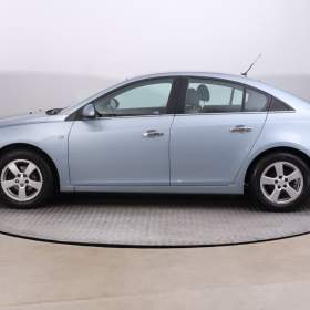 Foto inzerátu Chevrolet Cruze 1.6 i 16V