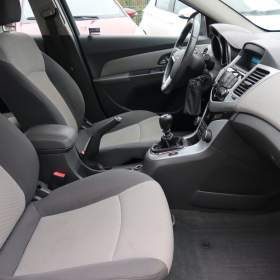 Foto inzerátu Chevrolet Cruze 1.6 i 16V