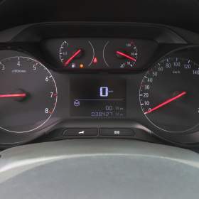 Foto inzerátu Opel Crossland 1.2 Turbo