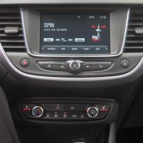 Foto inzerátu Opel Crossland 1.2 Turbo