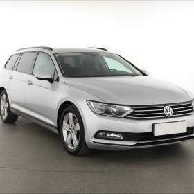 Volkswagen Passat 2.0 TDI / 19614677