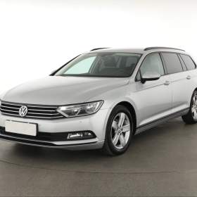 Foto inzerátu Volkswagen Passat 2.0 TDI