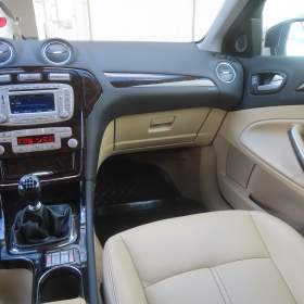 Foto inzerátu Ford Mondeo 1.8 TDCi