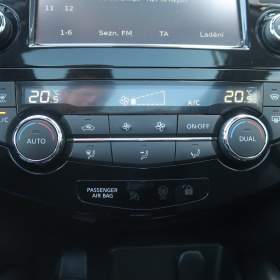 Foto inzerátu Nissan Qashqai 1.2 DIG-T