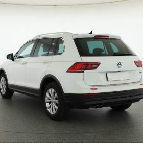 Foto inzerátu Volkswagen Tiguan 2.0 TSI