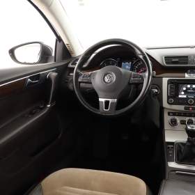 Foto inzerátu Volkswagen Passat 2.0 TDI