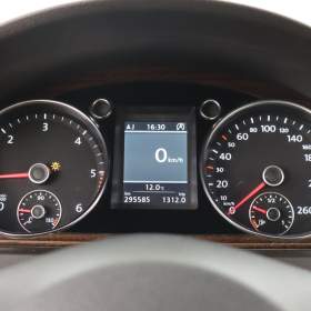 Foto inzerátu Volkswagen Passat 2.0 TDI