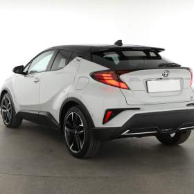 Foto inzerátu Toyota C-HR 1.8 Hybrid