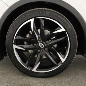 Foto inzerátu Toyota C-HR 1.8 Hybrid