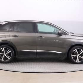 Foto inzerátu Peugeot 3008 1.2 PureTech