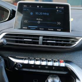 Foto inzerátu Peugeot 3008 1.2 PureTech