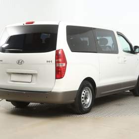 Foto inzerátu Hyundai H-1 Tour 2.5 CRDi