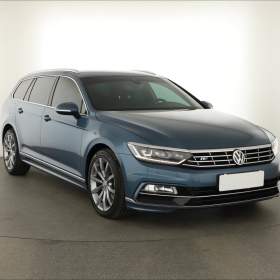 Foto inzerátu Volkswagen Passat 2.0 TDI