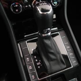 Foto inzerátu Škoda Superb 2.0 TSI