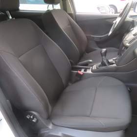 Foto inzerátu Ford Focus 1.6 i