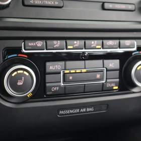 Foto inzerátu Volkswagen Golf 1.2 TSI