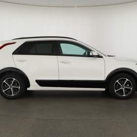 Foto inzerátu Kia Niro Hybrid